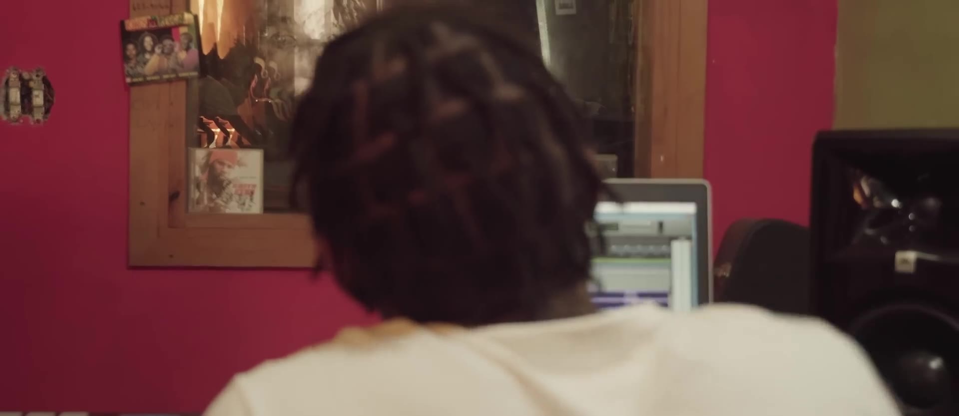 Chronic Law Never Lose Faith (Official Music Video)