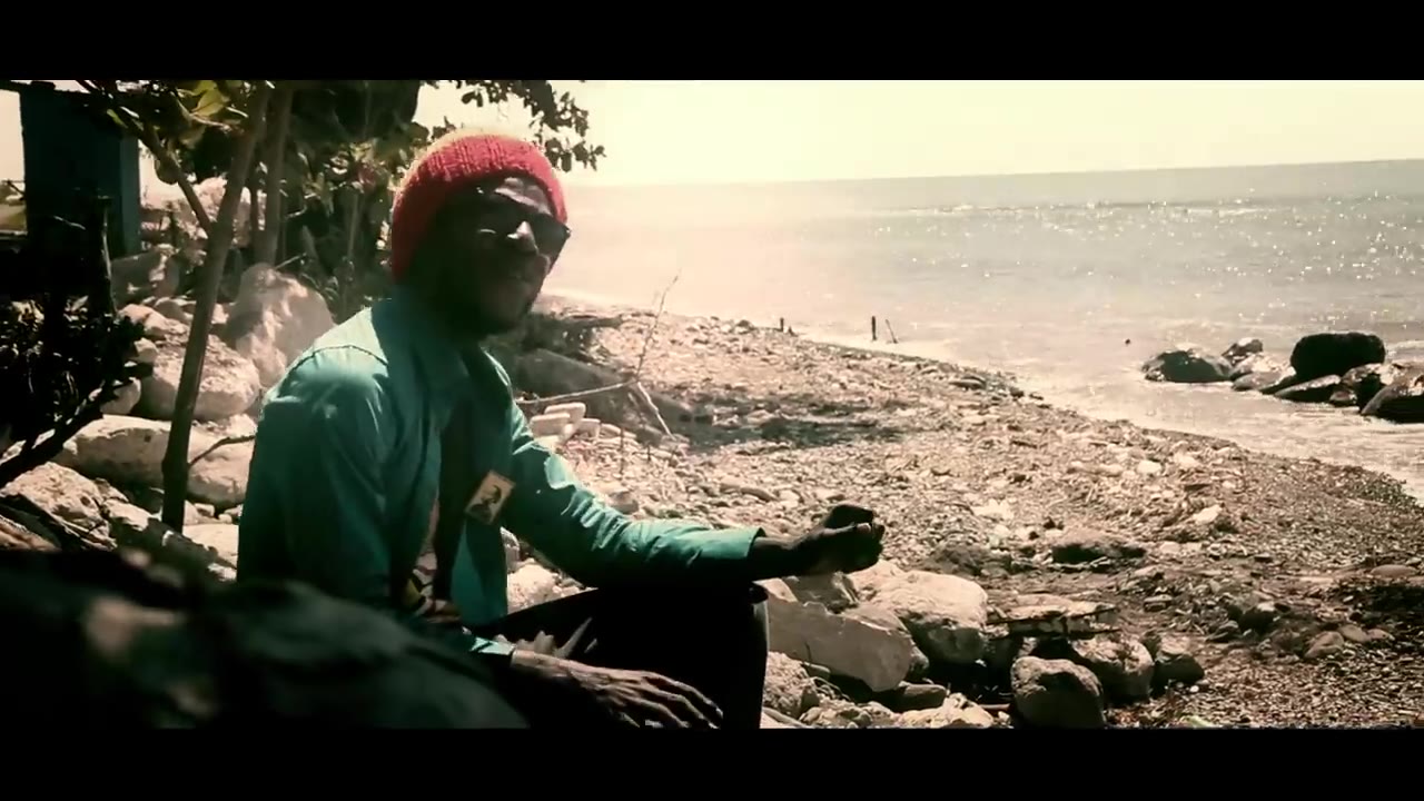 Chronixx Smile Jamaica (Official Video) prod by Silly Walks Discotheque