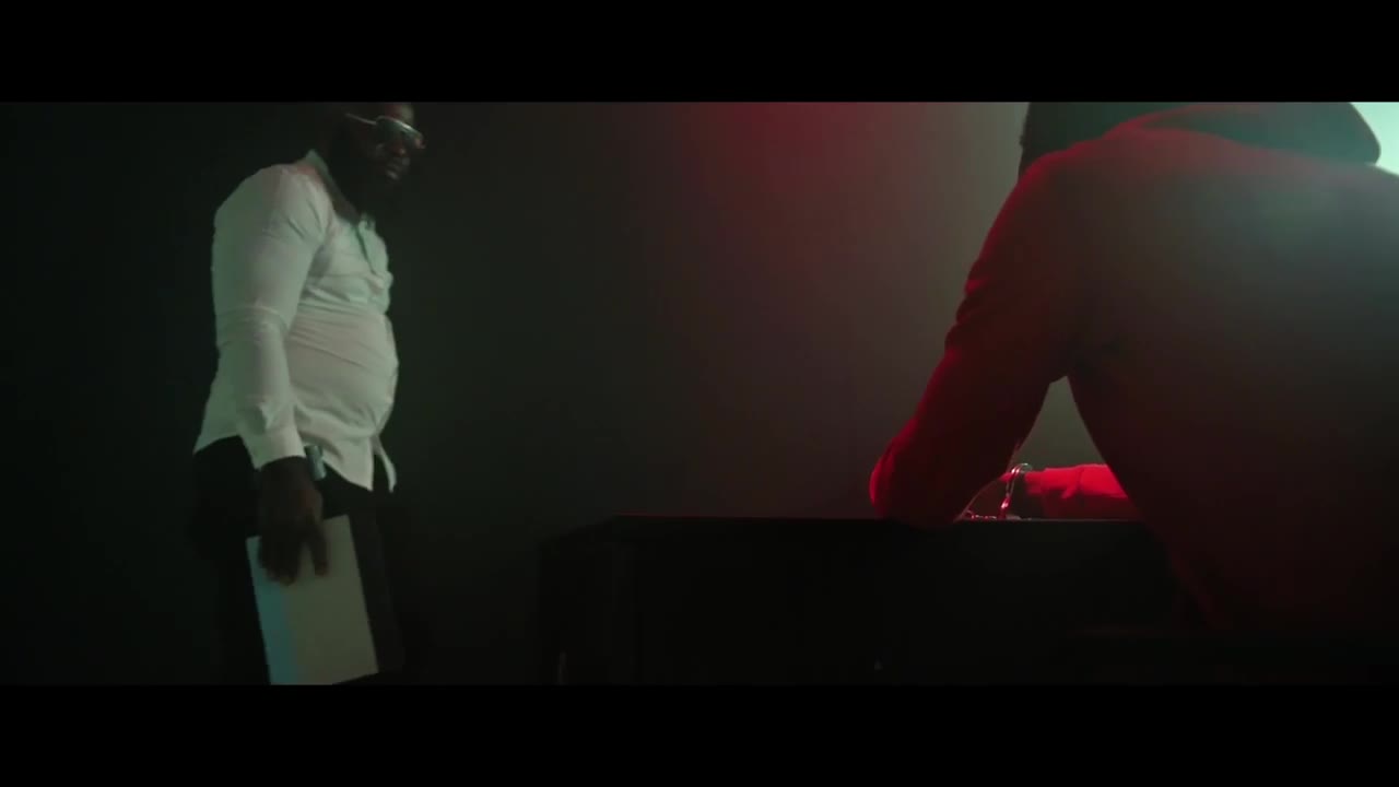 I Octane Nah Switch (Official Music Video)