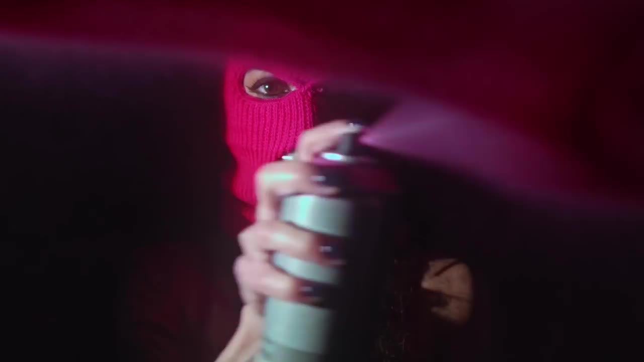 Skinny Nasty (Official Video)