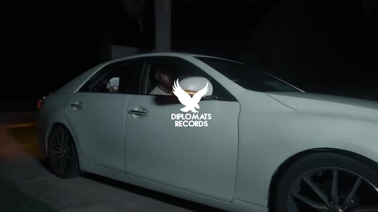 Valiant Spaceship | Official Music Video